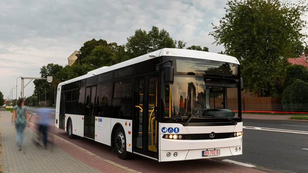 12 autobusów dla BUS MARCO POLO 022
