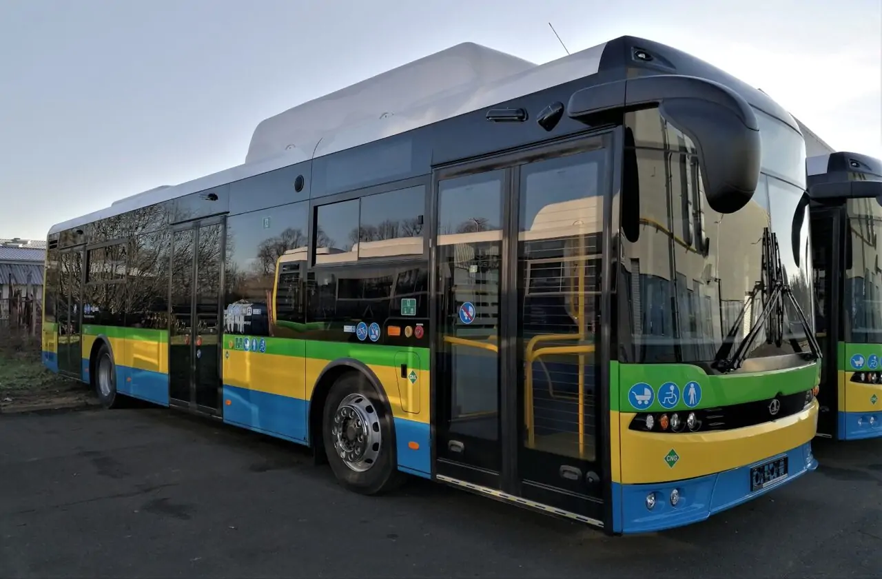SANCITY 12LF CNG - Autosan 000