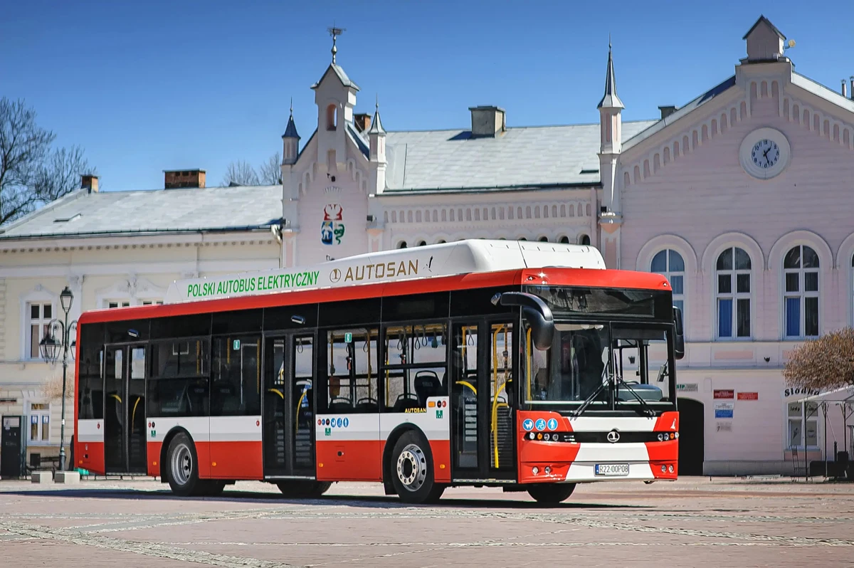SANCITY 12LFE - Autosan 016